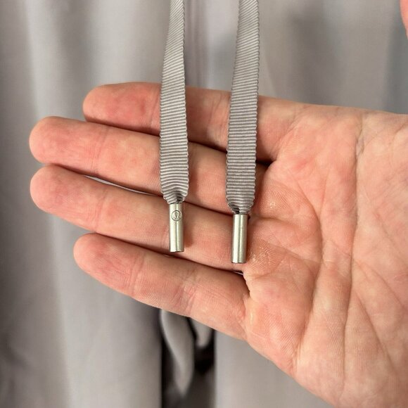 Lululemon Joggers Women's 6 Grey Pull On Drawstring High Rise Pockets 28" Inseam - Picture 5 of 9